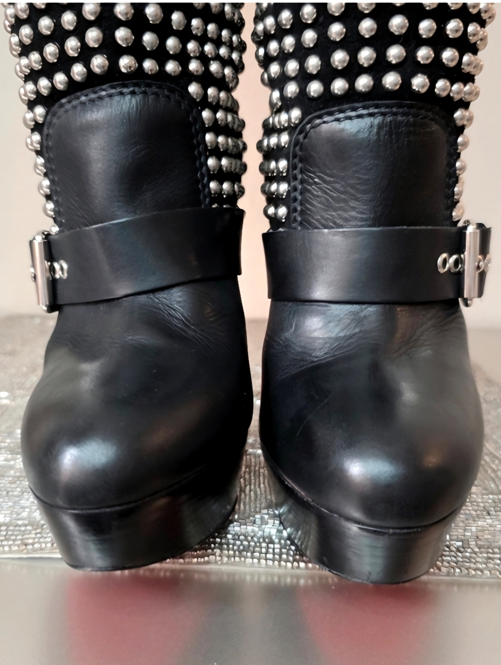 Christian Louboutin Black Leather Silver Studded Platform Platform Boots EU 38.5 - Picture 5 of 15
